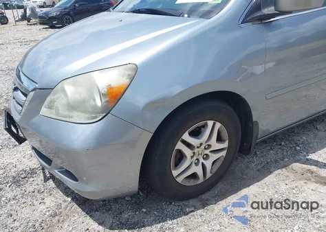2006 Honda Odyssey Ex z USA, uszkodzony, nr VIN 5FNRL38416B103770